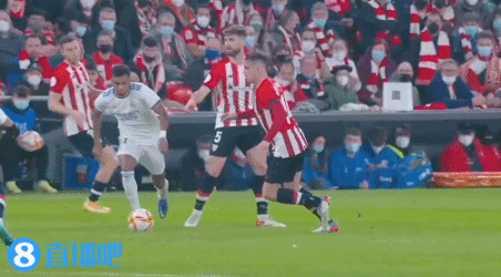 科里纳：既然具备核查条件，为何不能在角球判罚引入VAR？